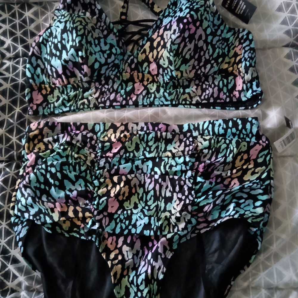 2 piece bathing suit